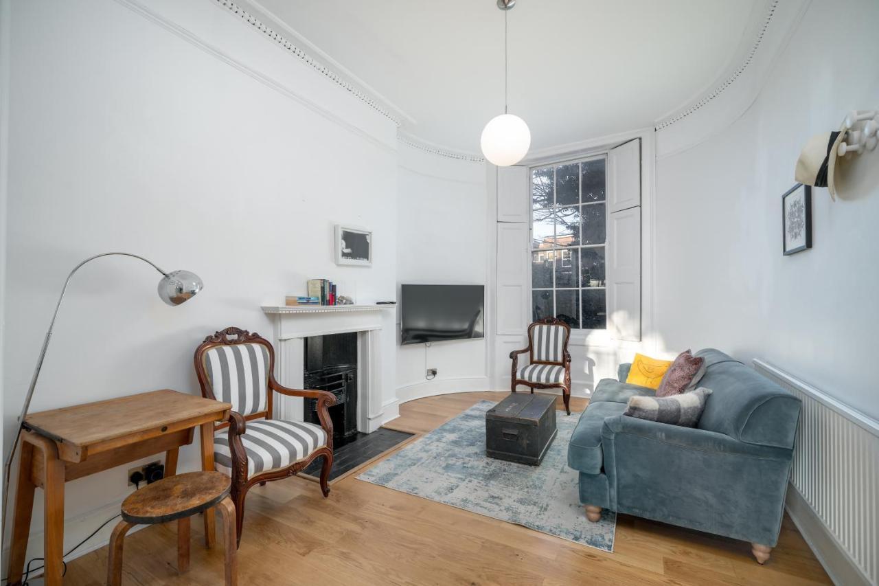 Sleek Flat With Communal Courtyard 伦敦 外观 照片