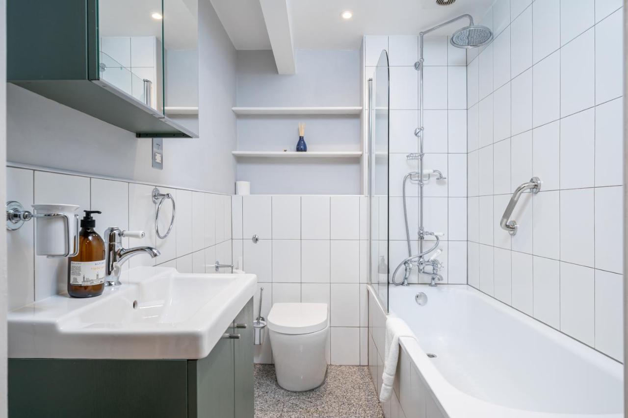 Sleek Flat With Communal Courtyard 伦敦 外观 照片